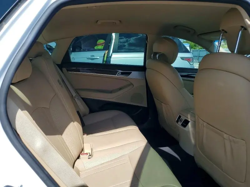 2016 HYUNDAI GENESIS 3.8L  