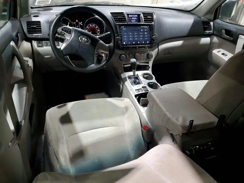 2011 TOYOTA HIGHLANDER BASE  