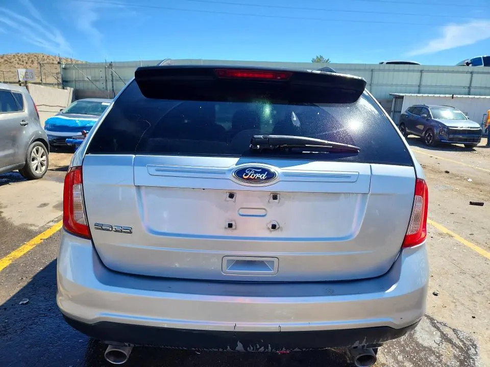 2011 FORD EDGE SE  
