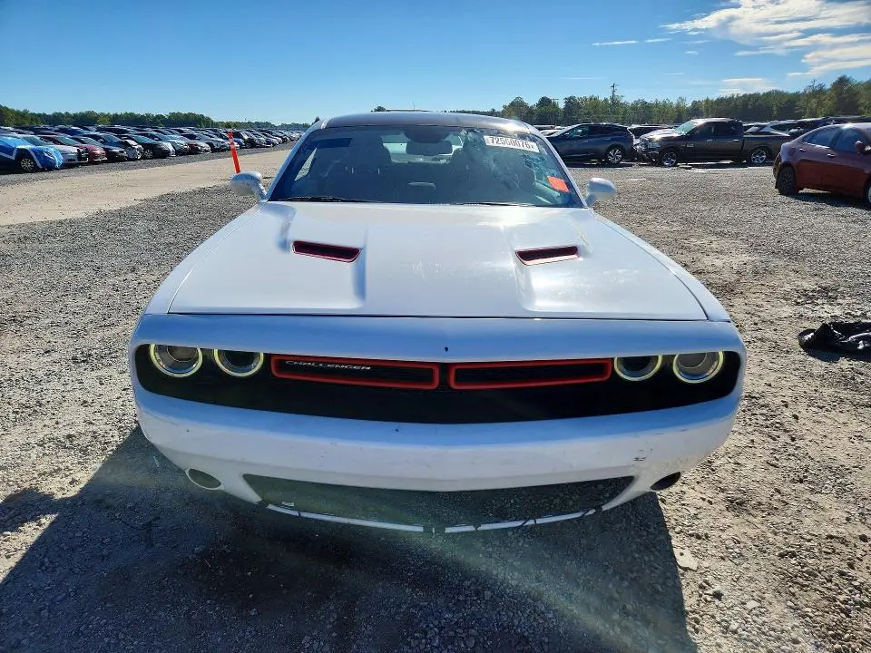 2019 DODGE CHALLENGER SXT  