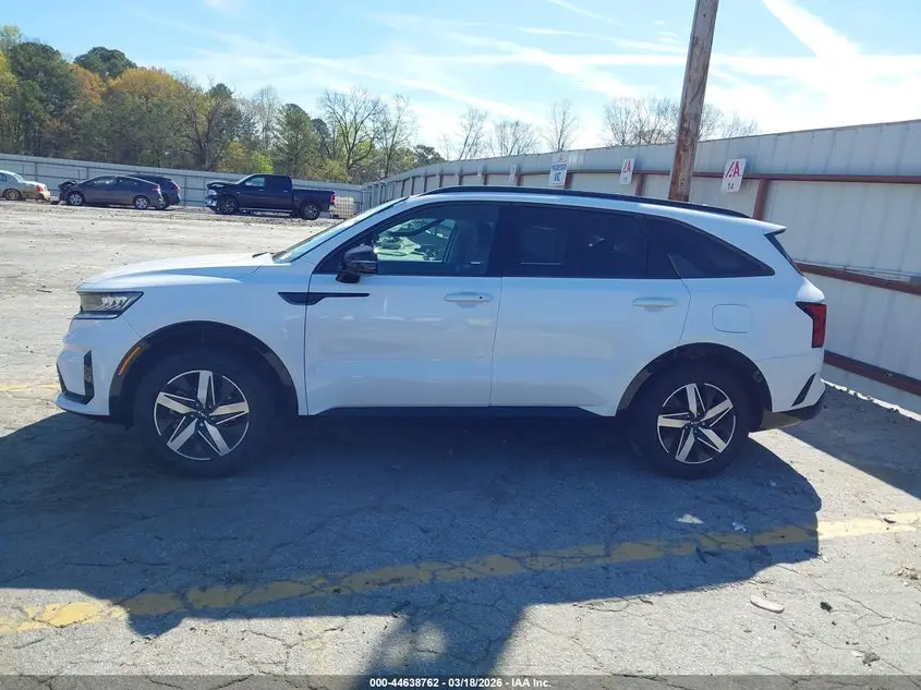 2023 KIA SORENTO S