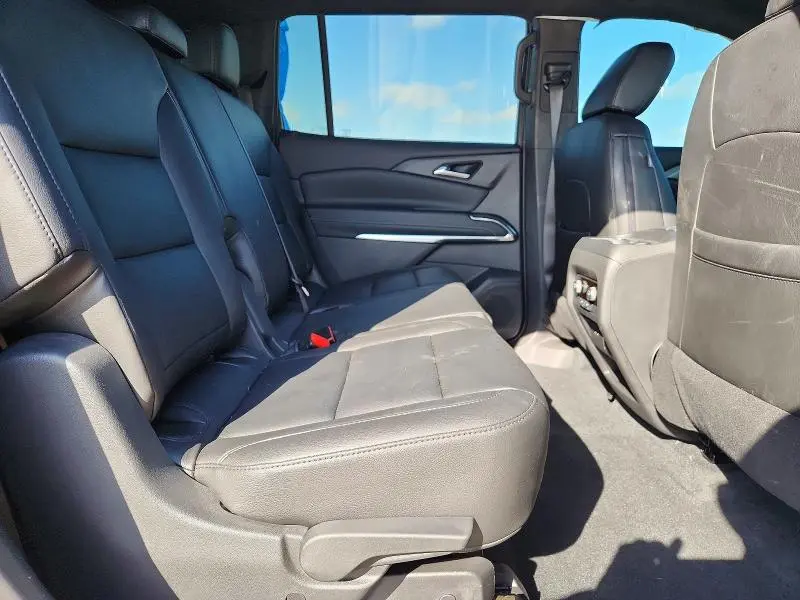 2024 CHEVROLET TRAVERSE LS  