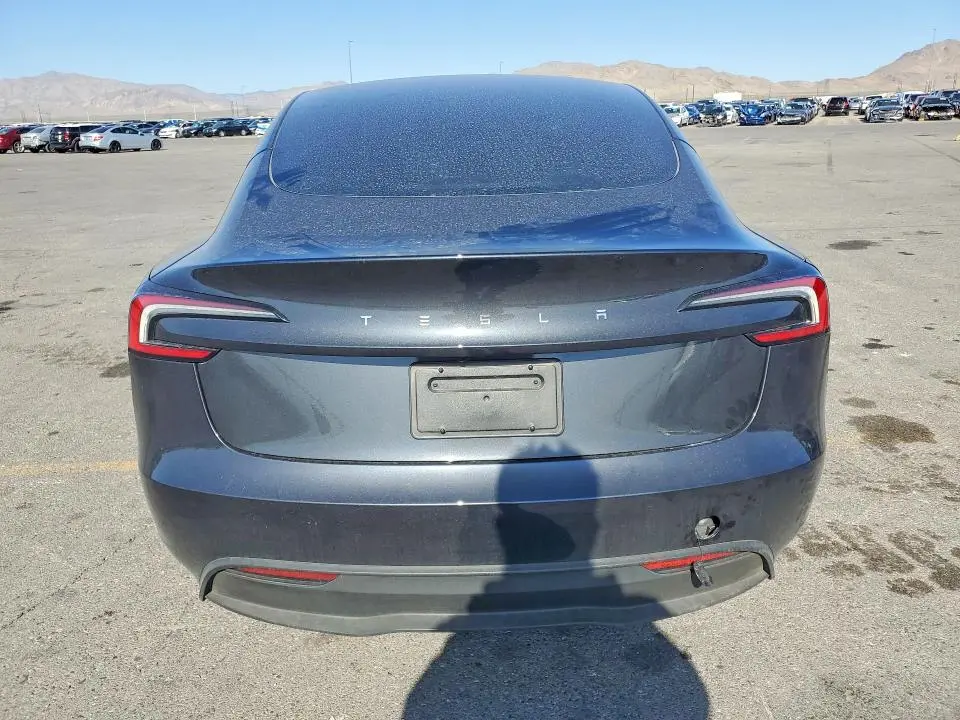 2024 TESLA MODEL 3   