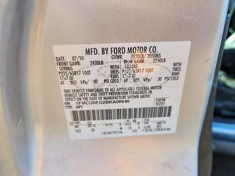 2011 FORD ESCAPE LIMITED  