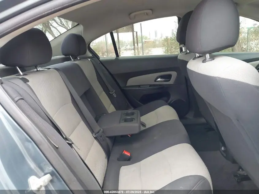 2012 CHEVROLET CRUZE LS