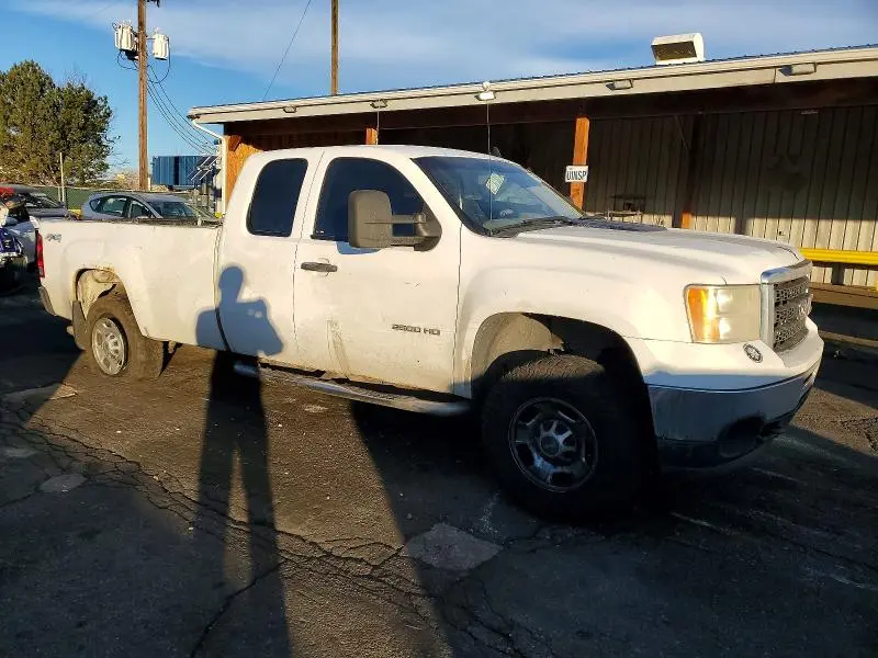 2011 GMC SIERRA K2500 HEAVY DUTY  