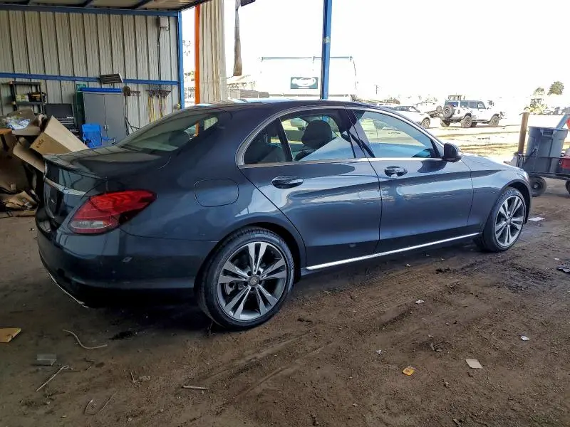 2015 MERCEDES-BENZ C 300  