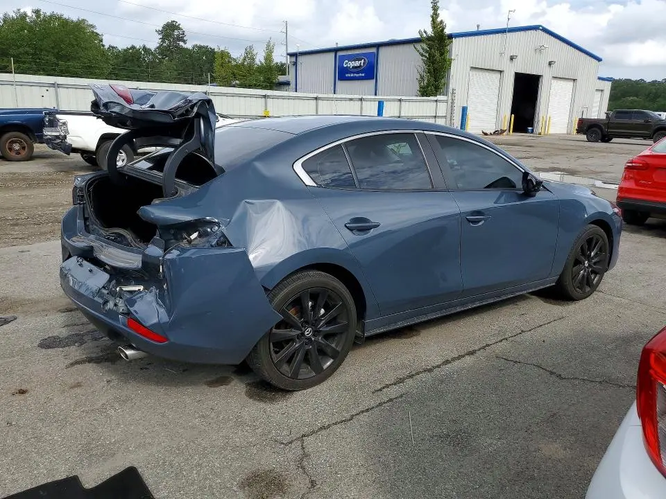 2024 MAZDA 3 PREFERRED  