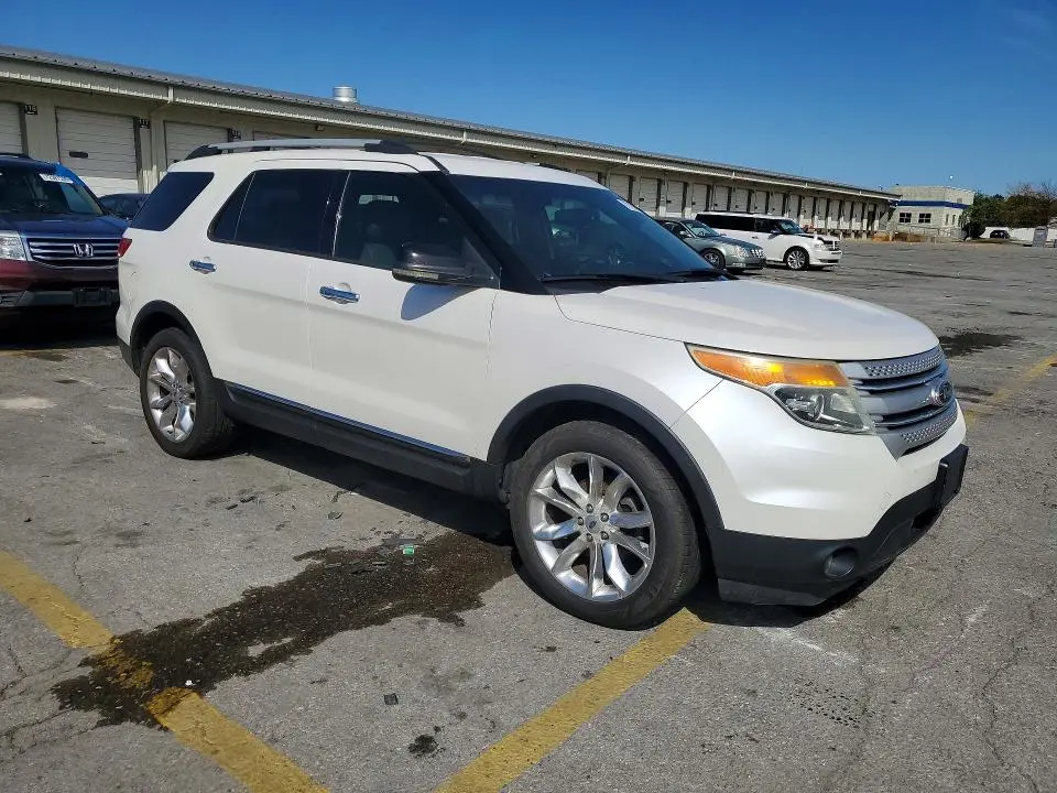 2013 FORD EXPLORER XLT  