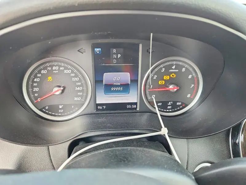 2016 MERCEDES-BENZ GLC 300  