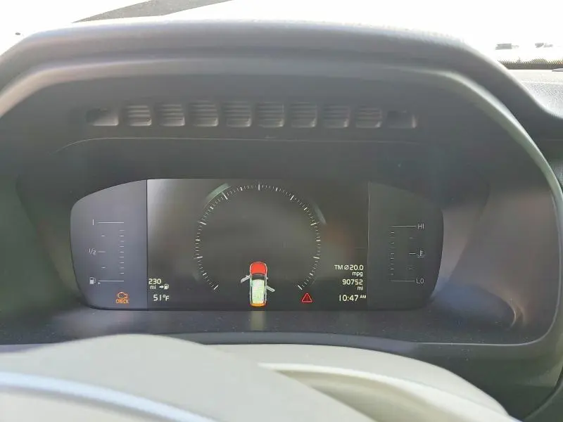 2019 VOLVO XC90 T5 MOMENTUM  