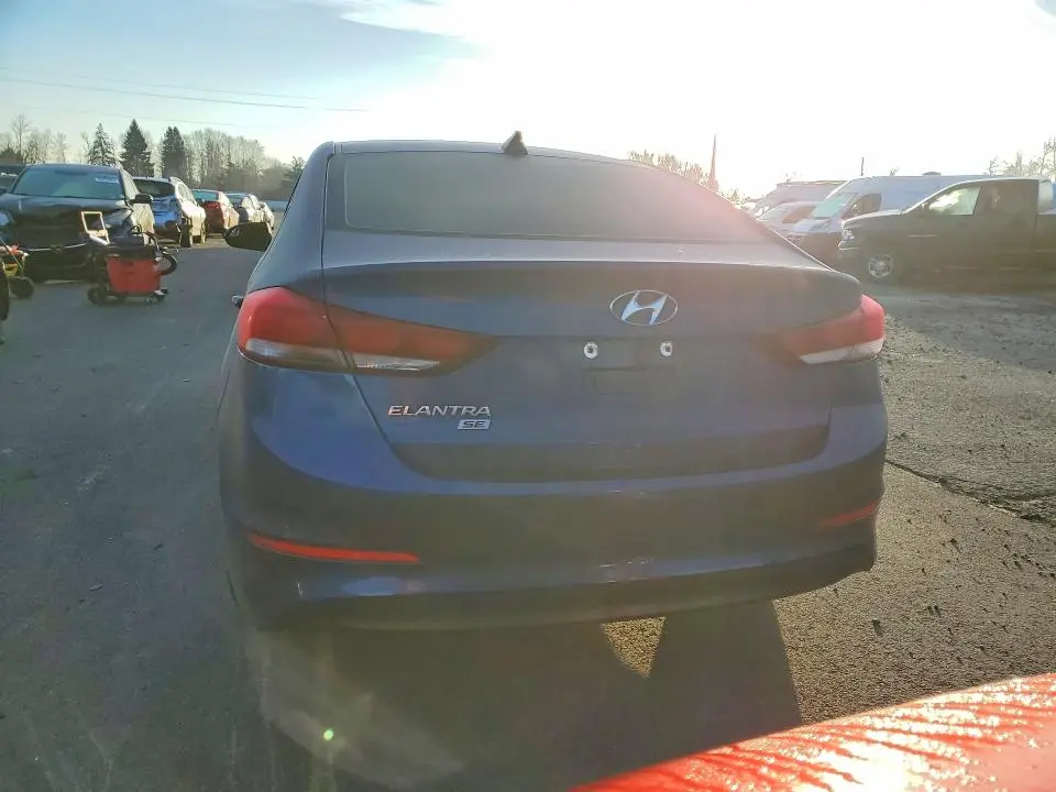 2017 HYUNDAI ELANTRA SE  