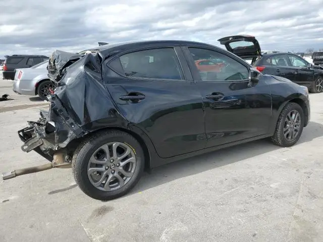 2020 TOYOTA YARIS L  