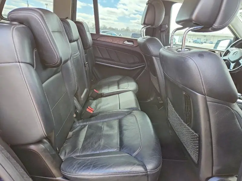 2015 MERCEDES-BENZ GL 550 4MATIC  