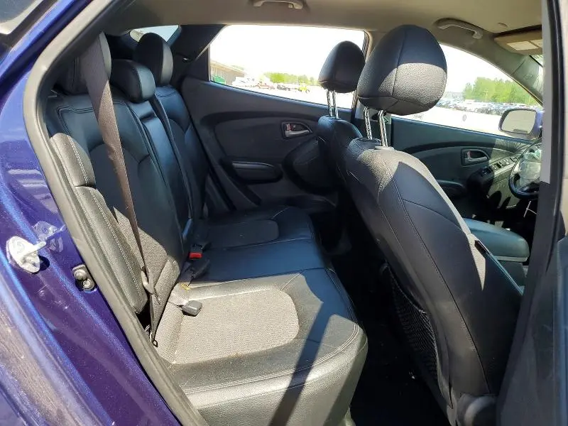 2011 HYUNDAI TUCSON GLS  