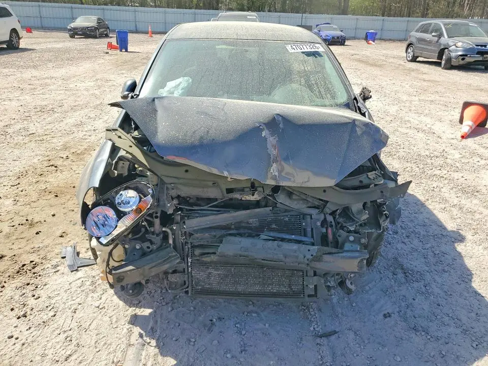 2010 VOLKSWAGEN JETTA   