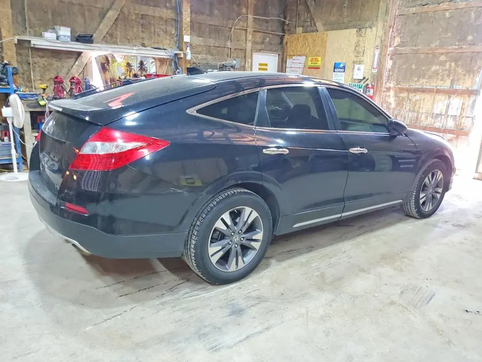 2013 HONDA CROSSTOUR EXL  