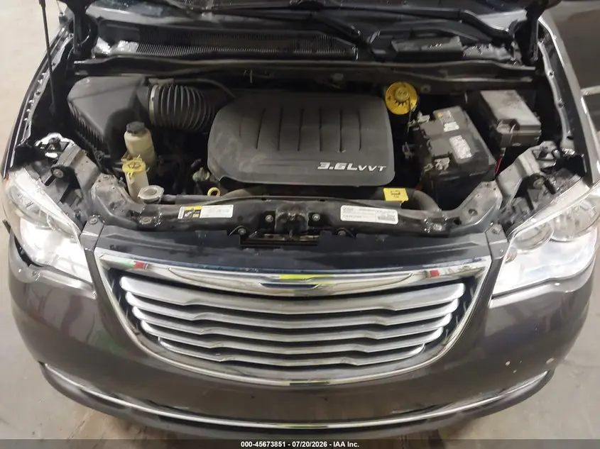 2016 CHRYSLER TOWN & COUNTRY TOURING
