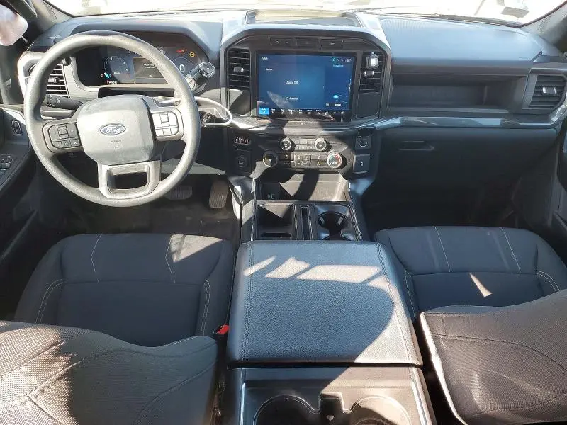 2024 FORD F150 STX  