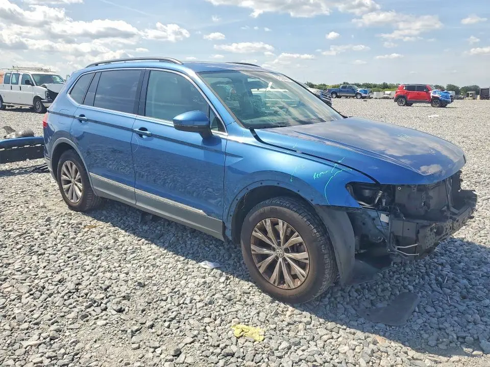 2018 VOLKSWAGEN TIGUAN SE  