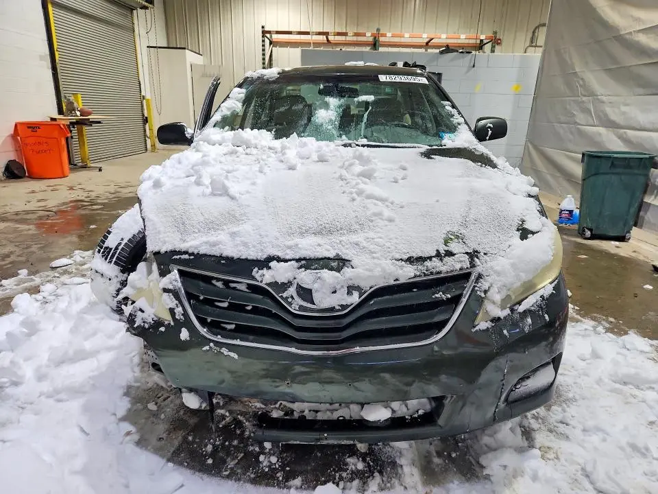 2011 TOYOTA CAMRY   