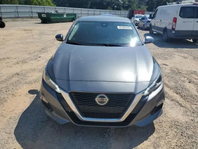 2022 NISSAN ALTIMA SV