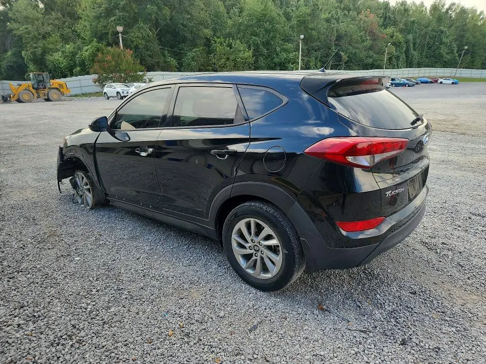 2018 HYUNDAI TUCSON SE  