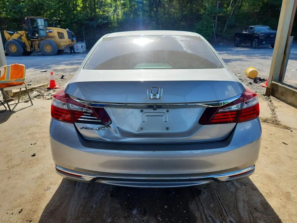 2016 HONDA ACCORD LX  