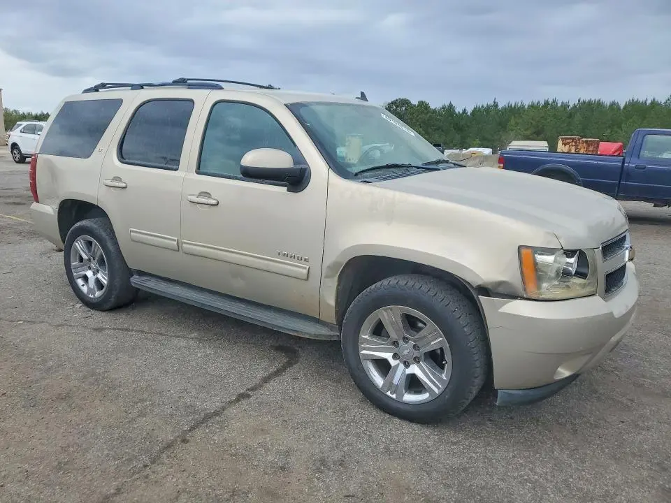 2010 CHEVROLET TAHOE K1500 LT  