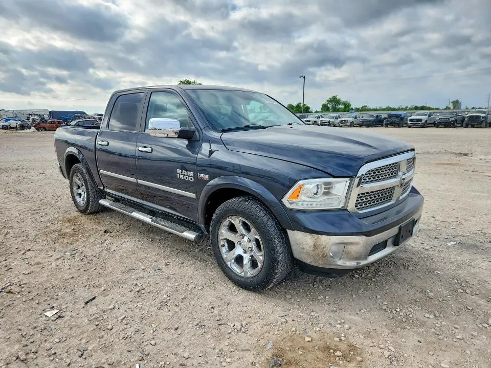 2014 RAM 1500 LARAMIE  