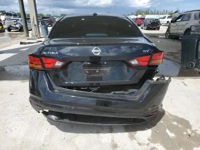 2019 NISSAN ALTIMA SV  