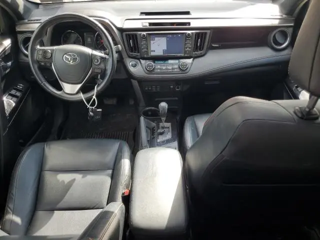 2016 TOYOTA RAV4 SE