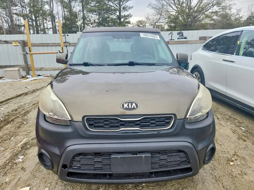 2013 KIA SOUL   