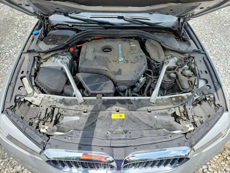 2019 BMW 530E   