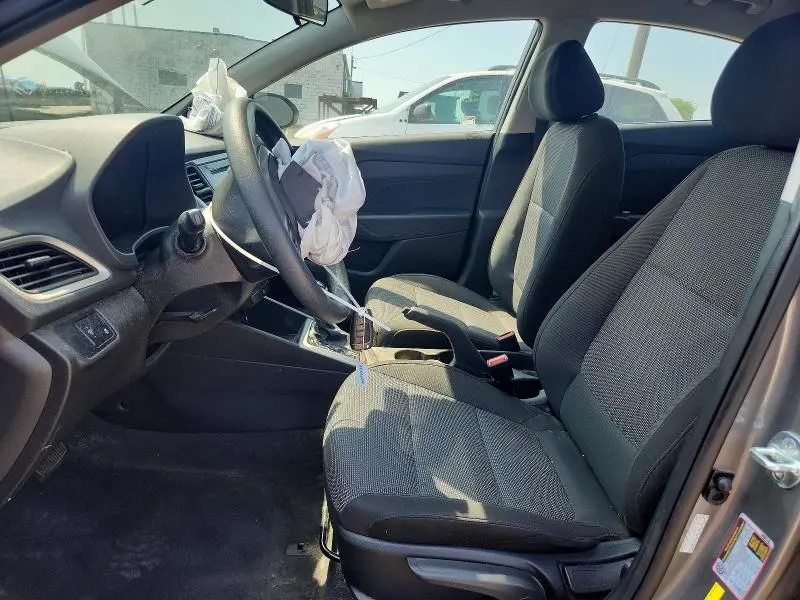 2021 HYUNDAI ACCENT SE  