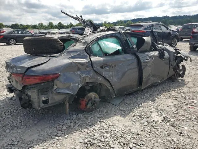 2018 ALFA ROMEO GIULIA TI Q4  