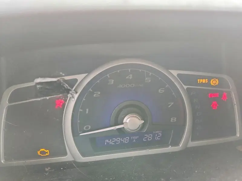 2011 HONDA CIVIC LX  