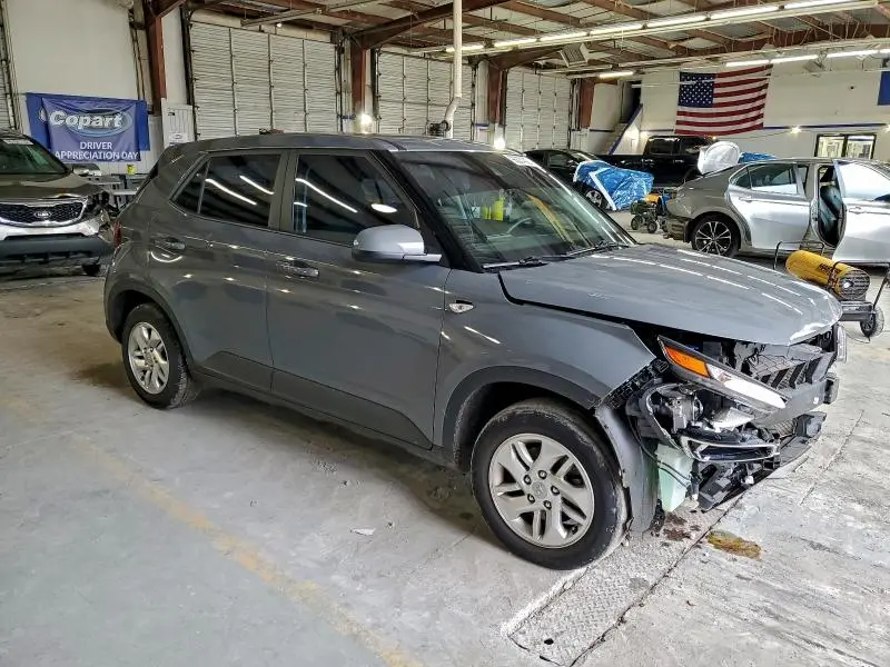 2021 HYUNDAI VENUE SE  