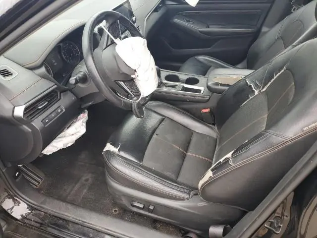 2019 NISSAN ALTIMA SR