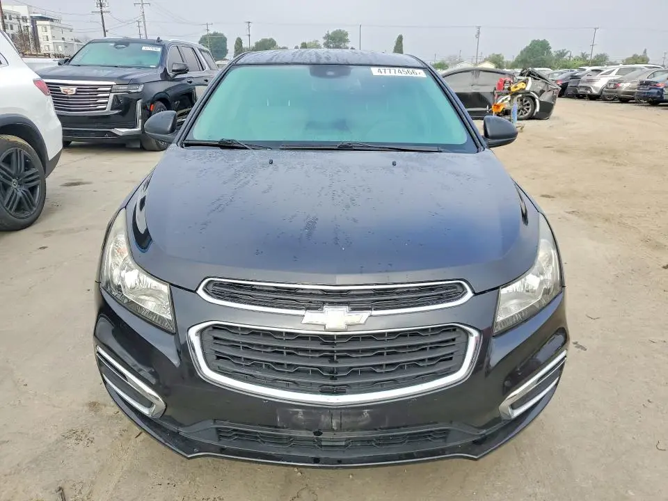 2015 CHEVROLET CRUZE LS  