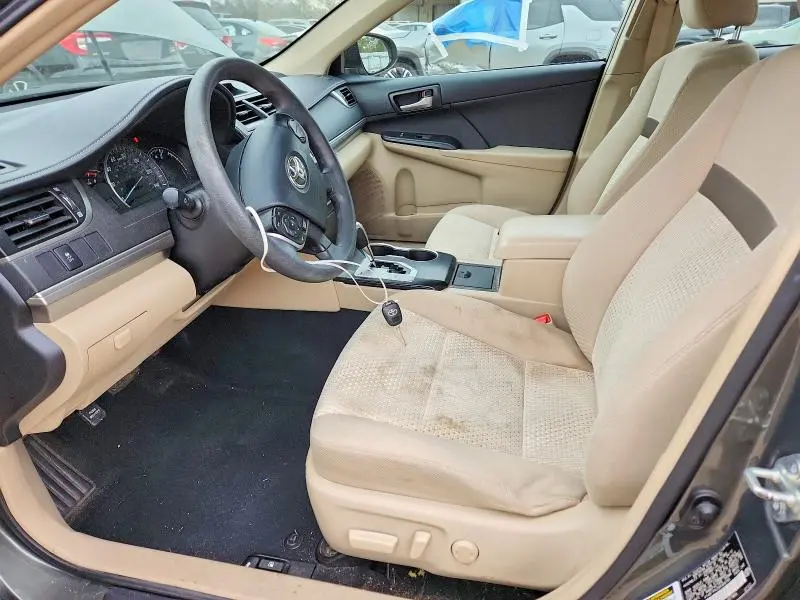 2013 TOYOTA CAMRY LE  