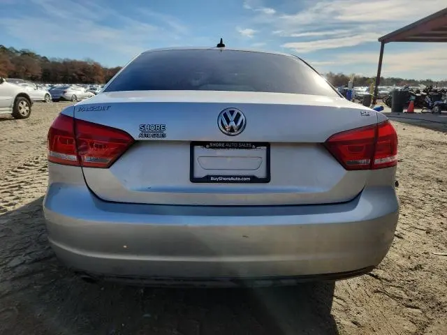 2012 VOLKSWAGEN PASSAT SE  