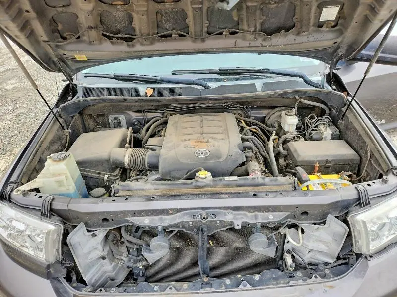 2013 TOYOTA TUNDRA DOUBLE CAB SR5  