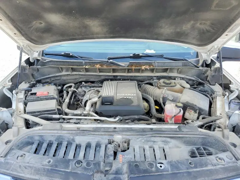 2023 CHEVROLET SILVERADO C1500 LT  