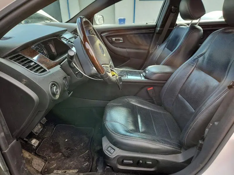 2016 FORD TAURUS LIMITED  