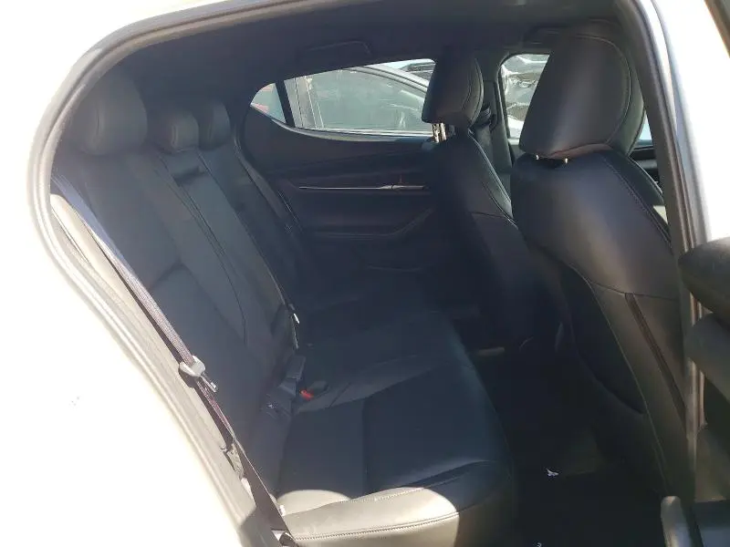 2021 MAZDA 3 SELECT  