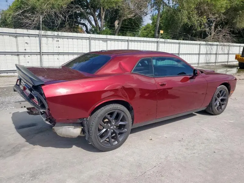 2022 DODGE CHALLENGER SXT  