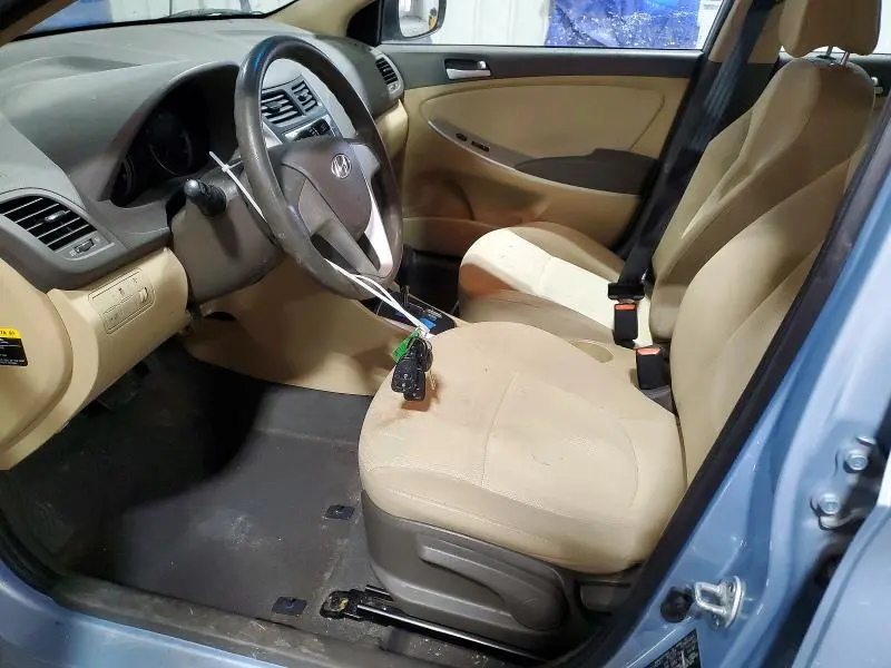 2014 HYUNDAI ACCENT GLS  