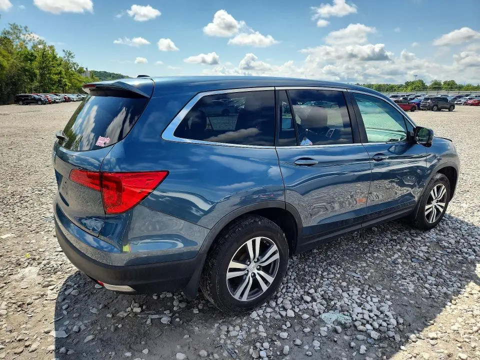 2017 HONDA PILOT EXL  