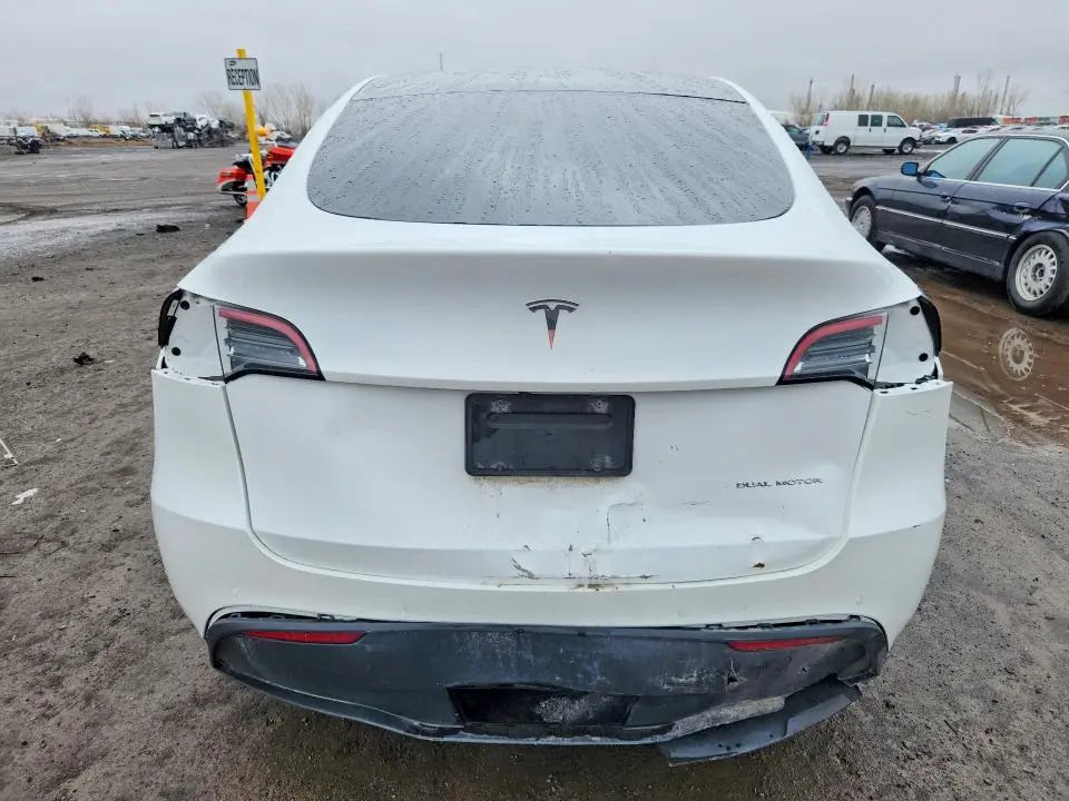 2021 TESLA MODEL Y   